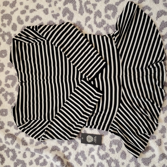 Vince Camuto Black & White Striped Peplum Shirt - Medium Size! NWT! ❤ - Picture 8 of 16